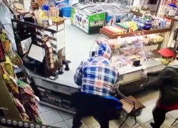 В Анапе среди белого дня ограбили кассу в продуктовом магазине