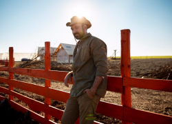 Анапским фермерам могут разрешить строить дома на сельхозземлях и сдавать их туристам