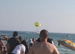 Турист упал в Чёрное море с 15 метровой высоты. В Анапе тоже есть такие аттракционы