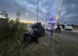 Поворот налево обернулся аварией: на трассе под Анапой пострадали три человека
