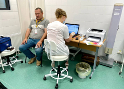 Врачи городской больницы Анапы проверяют сотрудников аэропорта