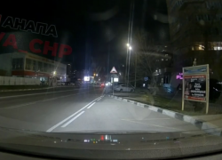 Жители Анапы сняли падающий метеорит над Черным морем - видео