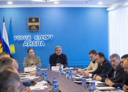 Глава Анапы привела город в полную боеготовность в связи с погодными условиями
