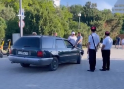 Ехавшего по тротуару водителя Ford полиция Анапы привлекла к ответственности