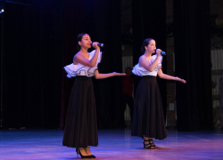 В Гортеатре Анапы прошёл концерт в честь Дня освобождения Кубани