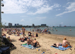 Почему в Анапе переполнены пляжи — названа еще одна причина