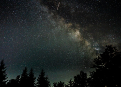 Ночь на 22 декабря станет самой длинной в уходящем году – небо озарит метеорный поток Урсиды