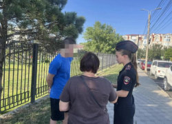 В Анапе оштрафовали подростка за проезд на электросамокате по пешеходному переходу 