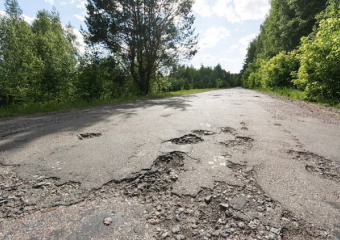 Почти половина дорог в районе Анапы нуждается в срочном ремонте – прокуратура