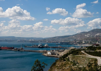 В море у берегов Новороссийска, недалеко от Анапы произошёл выброс нефти