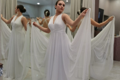 Вечерние и свадебные платья - салон "Веста"
