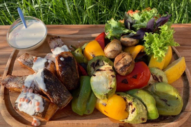 Люля- кебаб, шашлыки, различные виды мяса в кафе «Старый хутор»