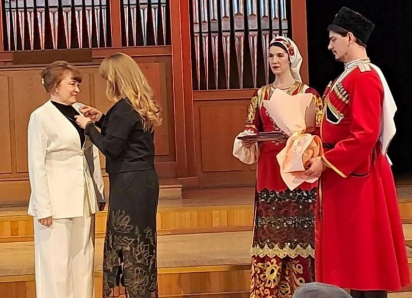 Анапчанка получила почётное звание «Заслуженный работник культуры Краснодарского края»