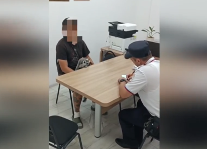 Фото с удавом или попугаем за деньги – это незаконно: в Анапе оштрафовали «предпринимателя» с экзотикой