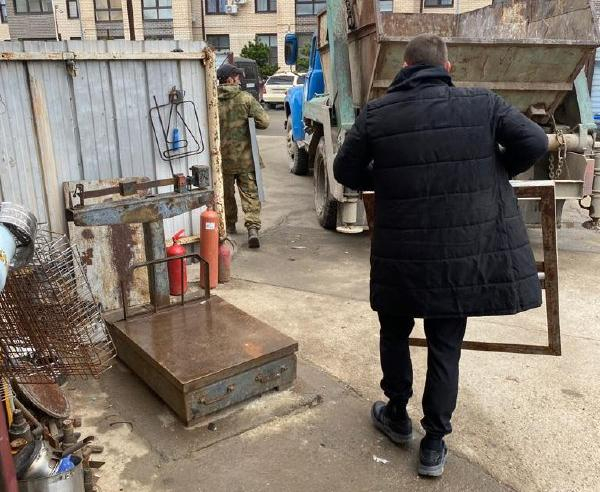 В Анапе житель Гостагаевской украл металлоизделия из чужого двора