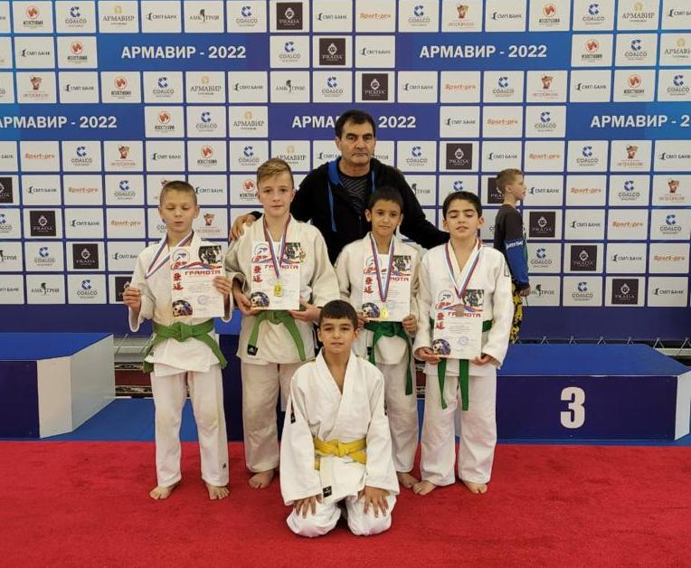 Анапчане привезли 6 медалей с краевого турнира по дзюдо
