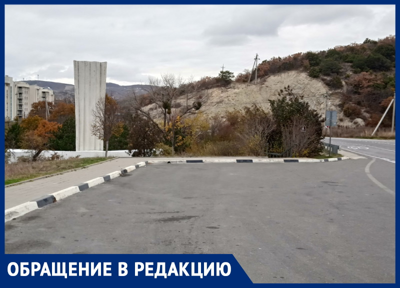 Жители ЖК «Анаполис» просят установить автобусную остановку в Варваровке