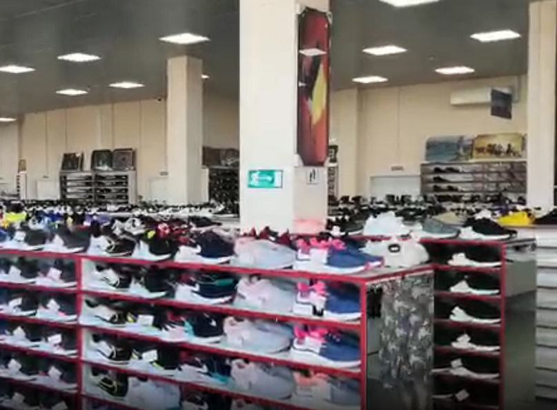 В крупном анапском магазине полиция обнаружила товары с признаками контрафакта