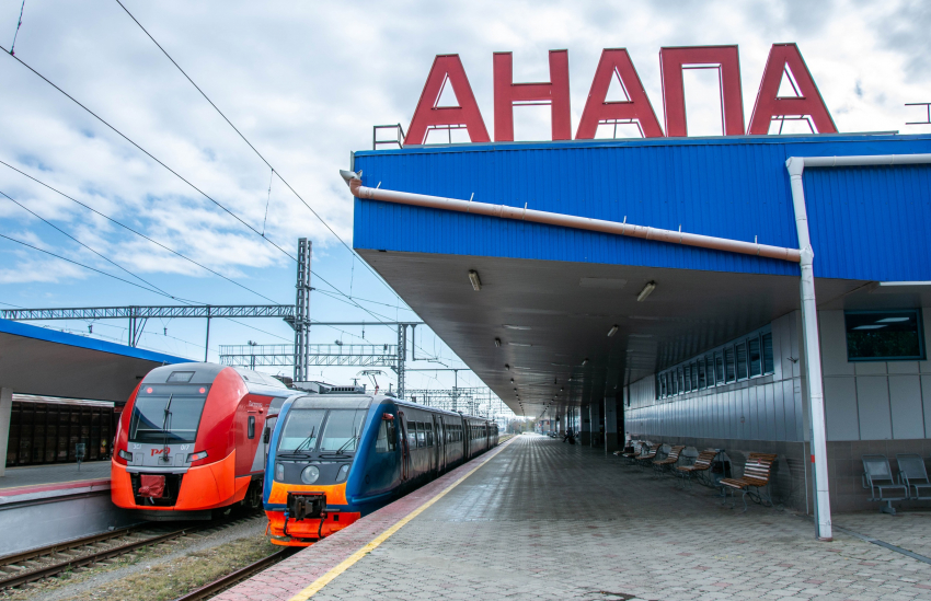 Обновленное расписание пригородных поездов Анапа-Керчь