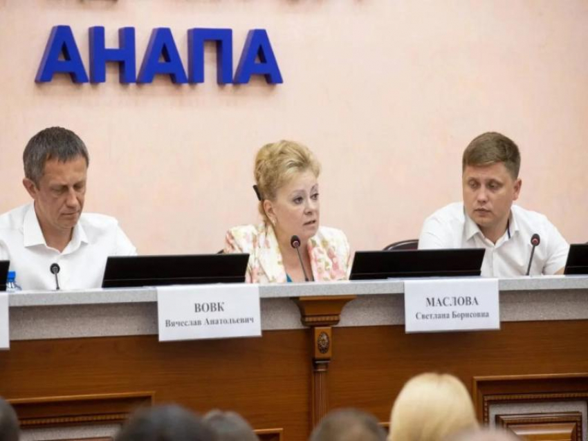 Светлана Маслова: в Анапе усилены меры безопасности в курортный сезон — на особом контроле защита объектов и правопорядок