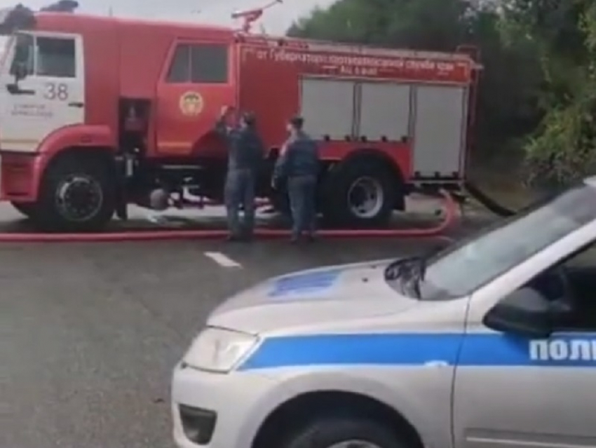 Движение по трассе Новороссийск – Керчь возле Анапы опять ограничено