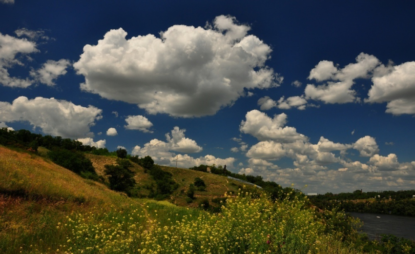 Сегодня в Анапе тепло и облачно
