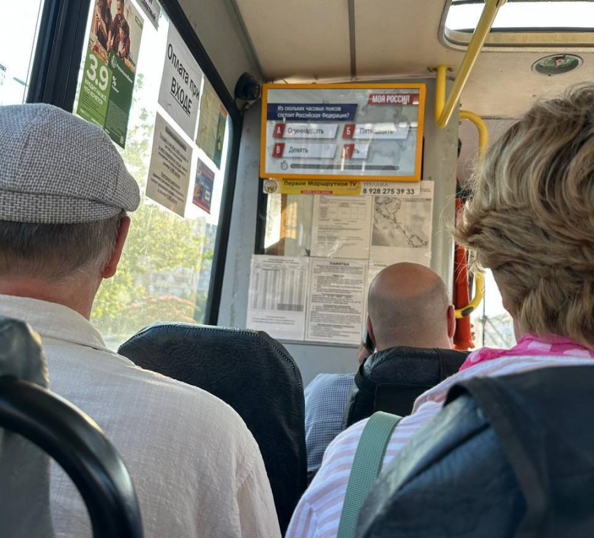 «Бумаги нет»: начальник транспортного отдела Мичурин прокатился по Анапе на автобусе