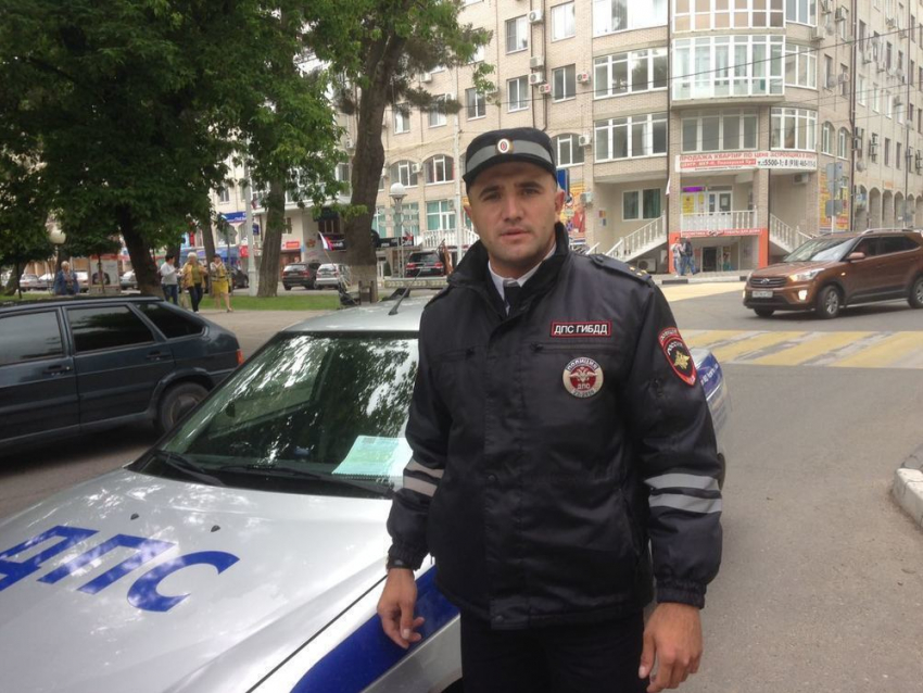 Инспектор Анапской роты ДПС в центре города устроил погоню за пешеходом-нарушителем