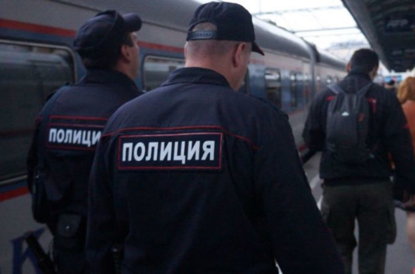 Скандал в дороге: пассажиров с поезда Анапа - Москва высадили по дороге в Воронеже