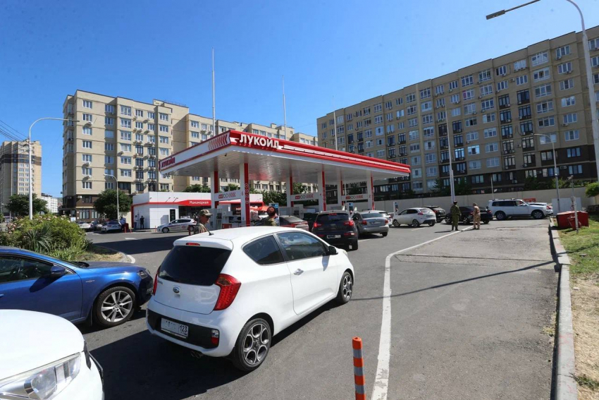 В Анапе сообщили о наличии топлива на АЗС 12 июля