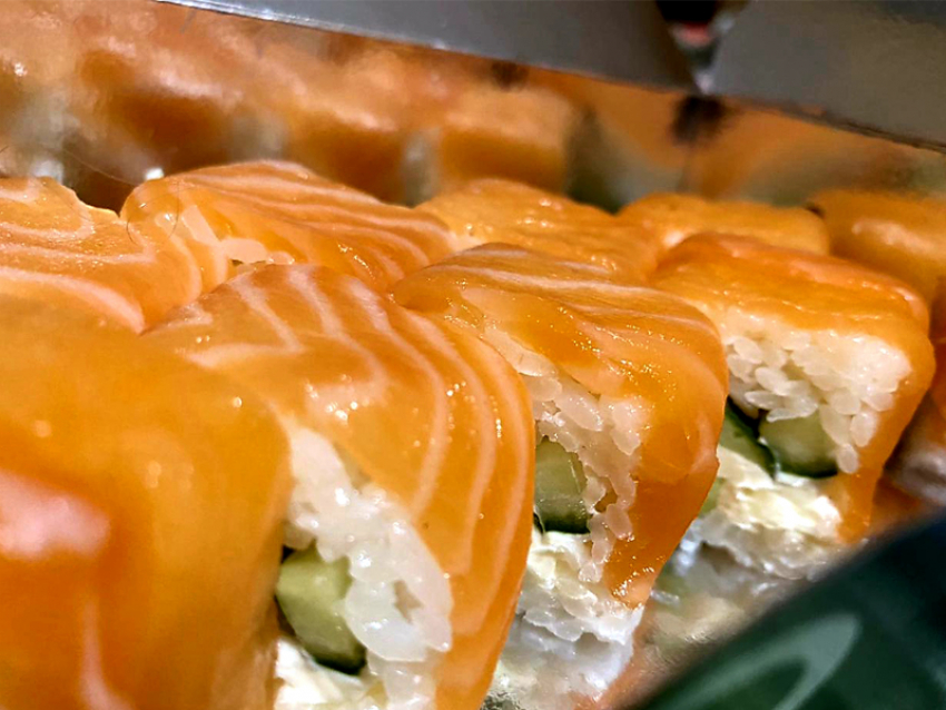 Ищешь, где заказать вкусные роллы? Заходи в справочник