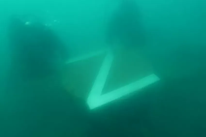 Знак Z установили дайверы на дне моря под Анапой