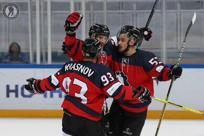 Анапчане вышли в полуфинал Всероссийского турнира по хоккею