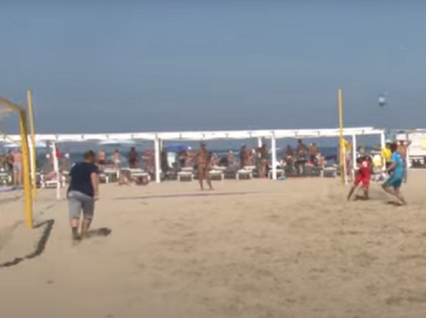 Анапчане выиграли этап Кубка России по пляжному футболу