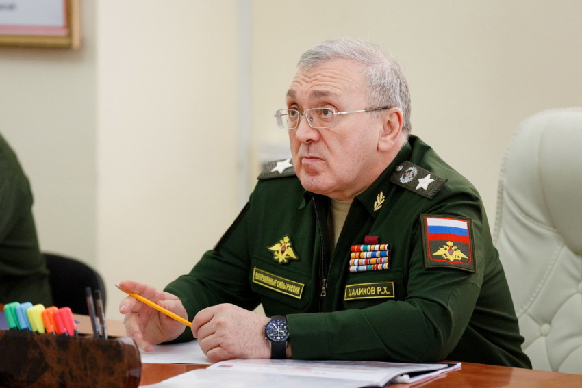 Замминистра обороны РФ проверил оснащённость анапского технополиса «Эра"
