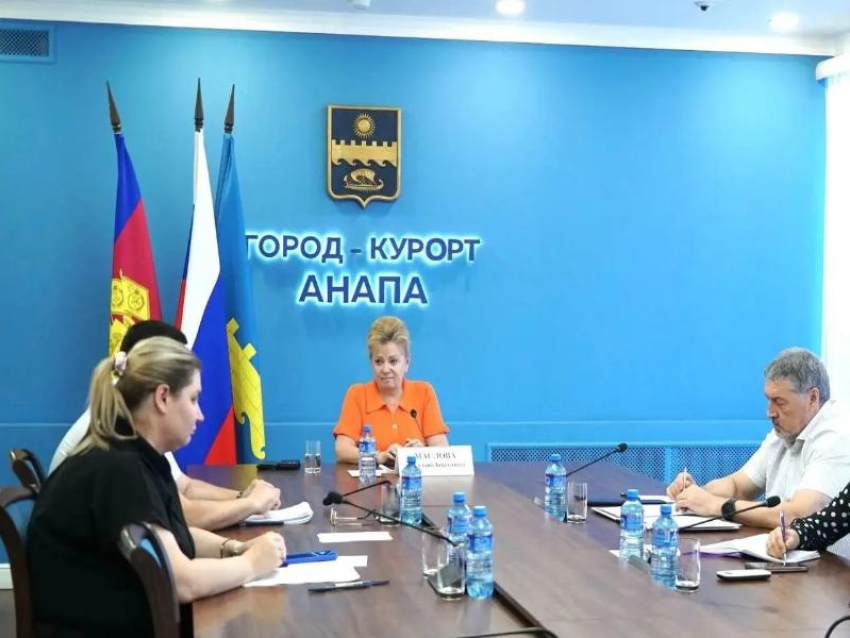 На Кубани обсудили поддержку участников СВО: в Анапе уже выдали более 250 участков