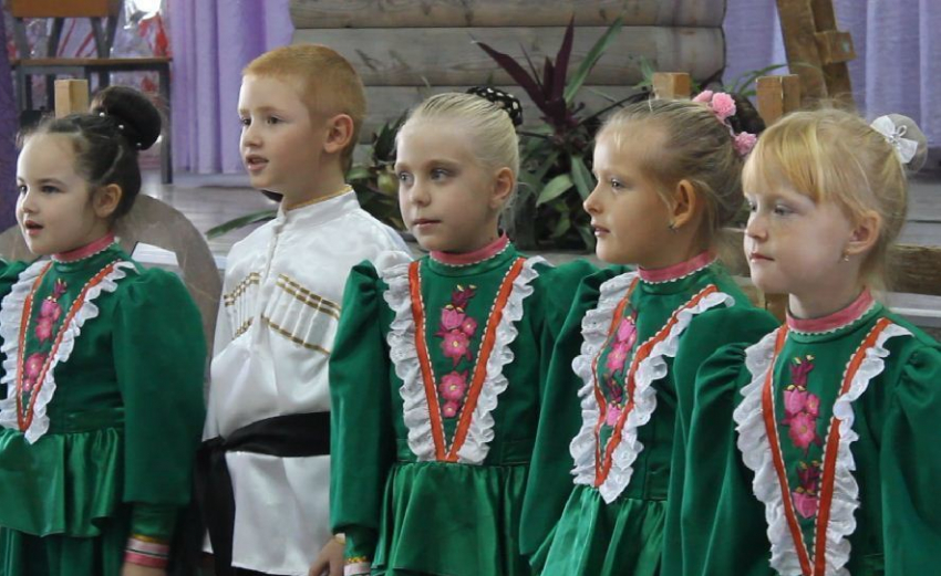 Маленькие казачата в Анапе возрождают традиции Кубани