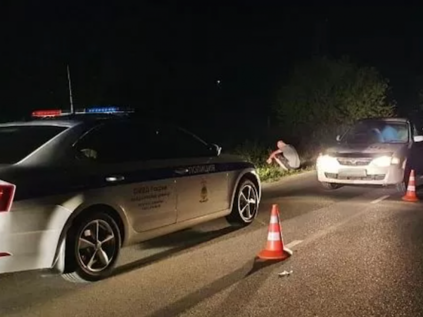 На трассе Краснодар-Анапа водитель «Мазды» сбил насмерть 68-летнего пешехода