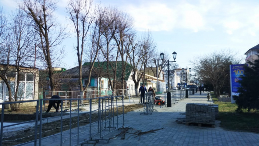 Стало известно, что за строительные работы идут по ул. Красноармейской в Анапе