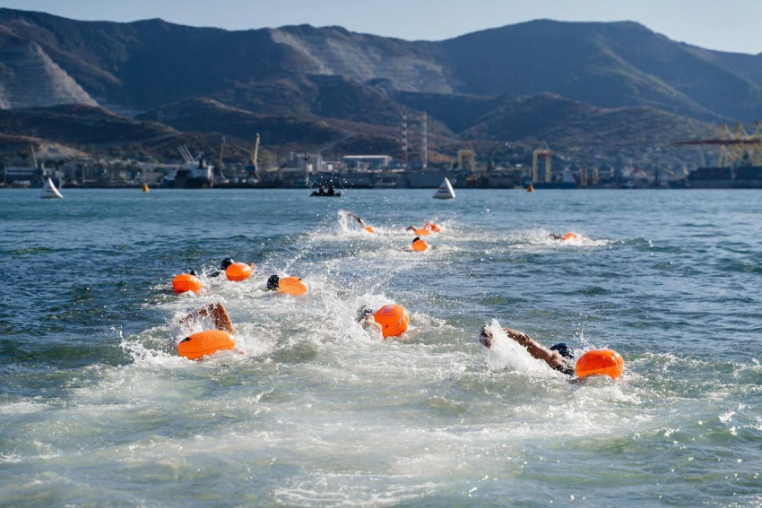 Власти Анапы приняли участие в спортивном фестивале «SWIMRUN"