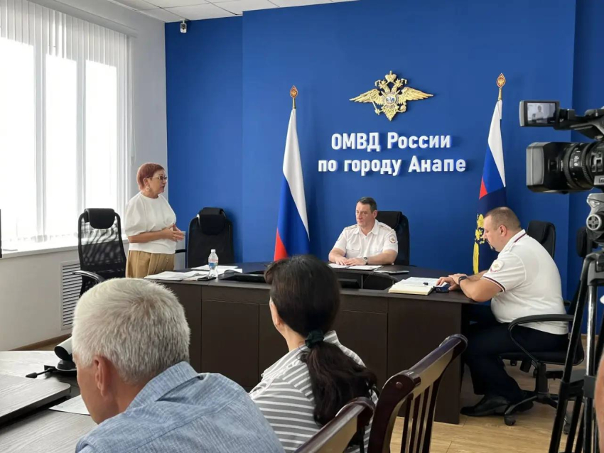 В Анапе полиция и общественники обсудили борьбу с киберпреступлениями