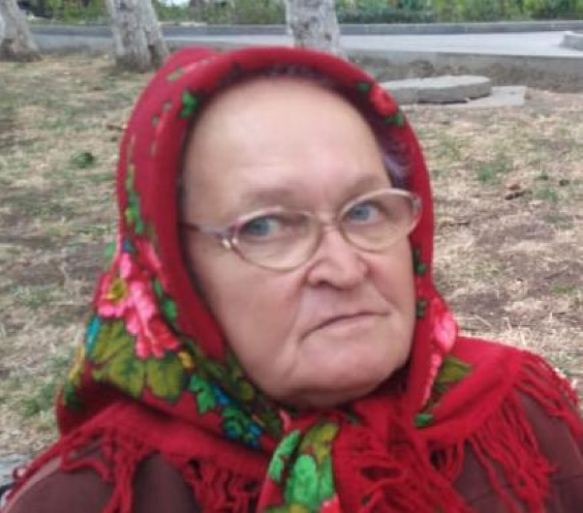 Бабушка вместе с дочкой-инвалидом осталась без крыши над головой и без денег в Анапе