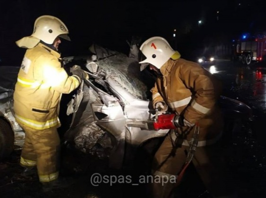 В Анапе на улице Гоголя произошло одно ДТП за другим, а в Джигинке погиб байкер