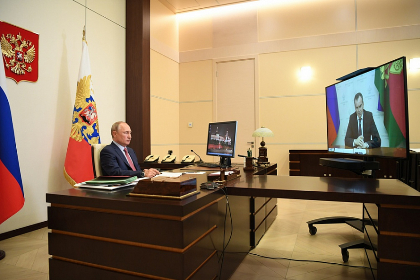 Путин поддержал выдвижение Кондратьева на новый губернаторский срок