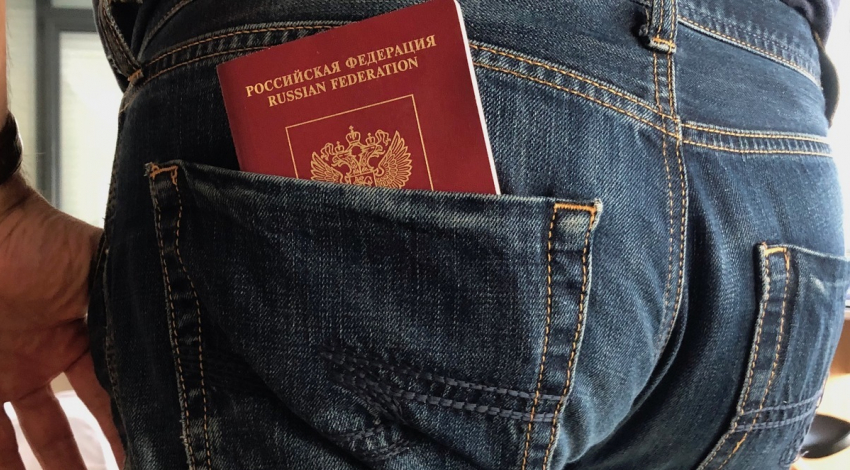 Знаете, что сделала анапчанка, которая нашла чужой паспорт?