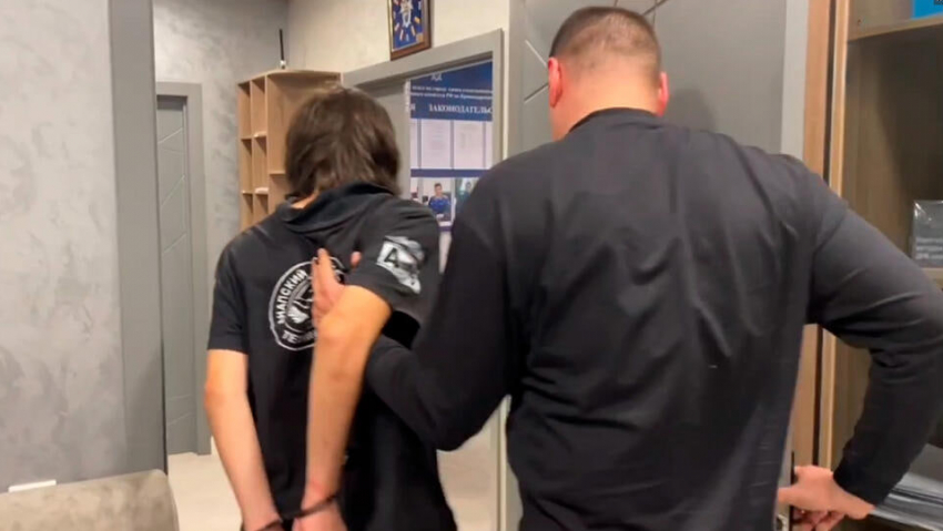 В Анапе школьника поставили на учет в ПНД за поддержку стрельбы в колледже