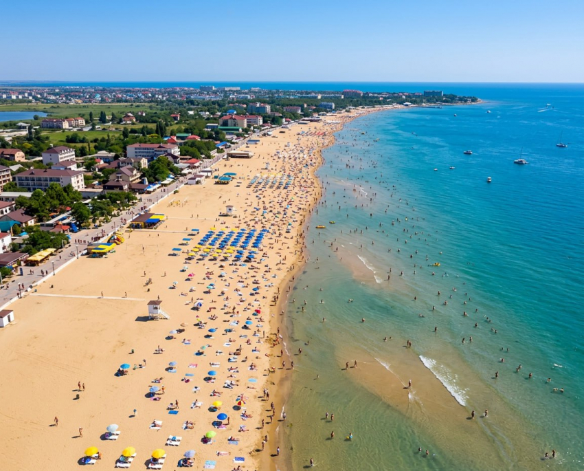 Почему в Анапе песчаные пляжи, а в Сочи галька