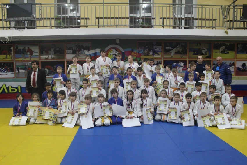 Анапские дзюдоисты завоевали больше медалей, чем команды спортсменов из Крымска и Новороссийска 