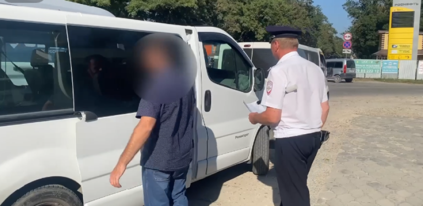 В полицию Анапы после рейда доставили 900 литров пива