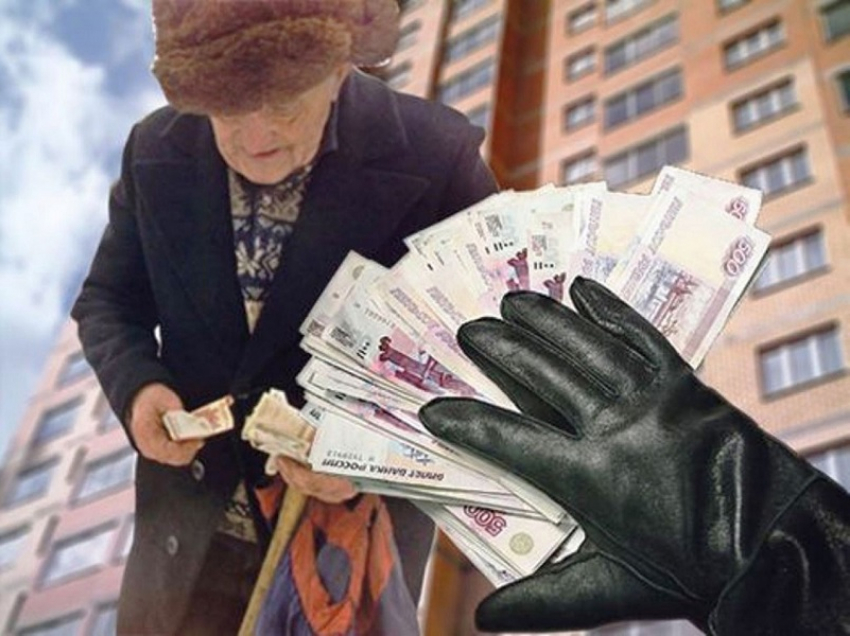 Обманула 24 человека на 245 миллионов рублей: в Анапе аферистку приговорили к 5 годам колонии
